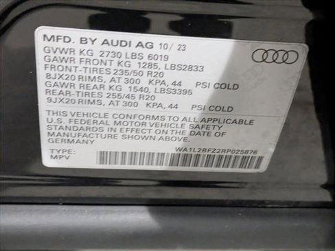 Used 2024 Audi Q4 e-tron Premium Plus w/ Premium Plus image 30