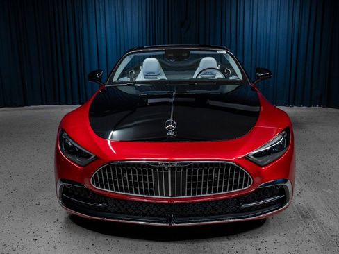 New 2026 Mercedes-Benz Maybach SL 680 image 3