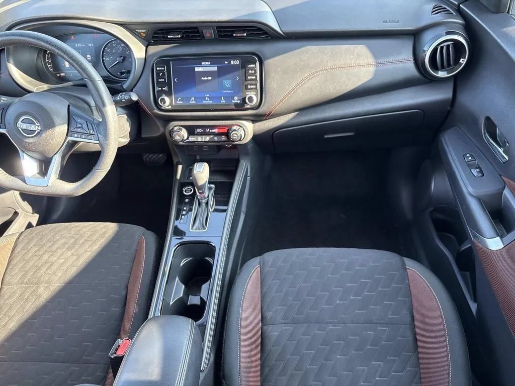 Used 2024 Nissan Kicks SR FWD image 11