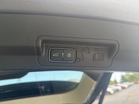 New 2025 Ford Explorer Active w/ Active Comfort Package image 13