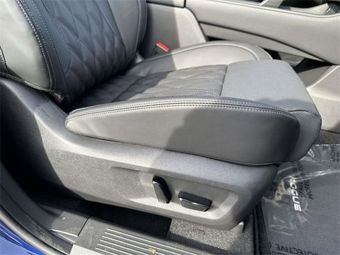 New 2026 Nissan Rogue Platinum w/ Platinum Premium Package image 9