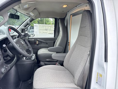 New 2025 GMC Savana 3500 w/ Power Convenience Package image 11