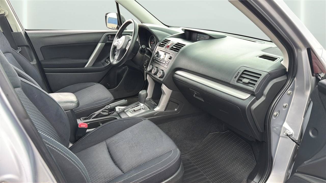 Used 2015 Subaru Forester 2.5i Premium w/ Popular Package #1 AWD/4WD image 15