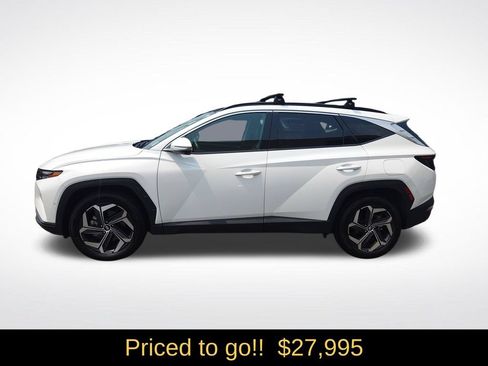 Certified 2023 Hyundai Tucson Limited AWD/4WD image 3