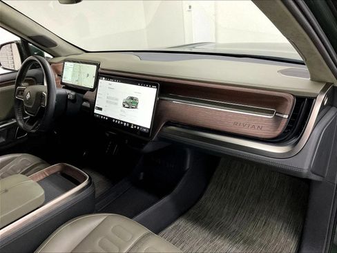 Used 2024 Rivian R1S Adventure Dual AWD/4WD image 11