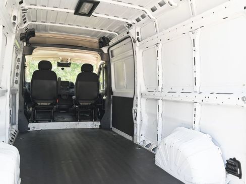 Used 2023 RAM ProMaster 2500 FWD image 29
