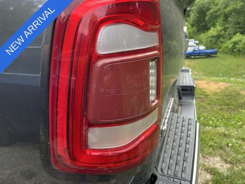 Used 2019 RAM 2500 Laramie AWD/4WD image 10