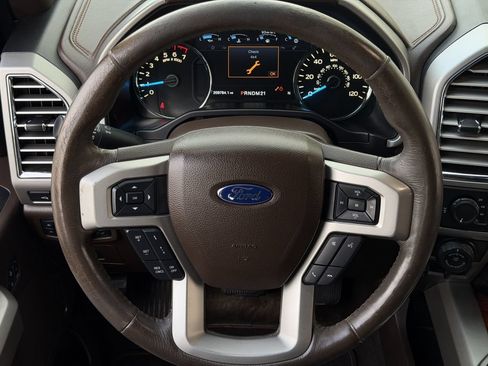Used 2016 Ford F150 King Ranch w/ Equipment Group 601A Luxury AWD/4WD image 15