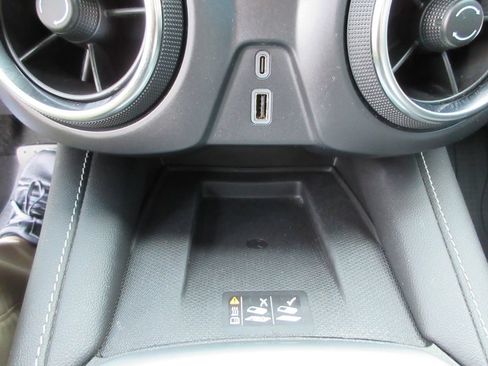 Used 2024 Chevrolet Blazer LT w/ Convenience Package FWD image 28