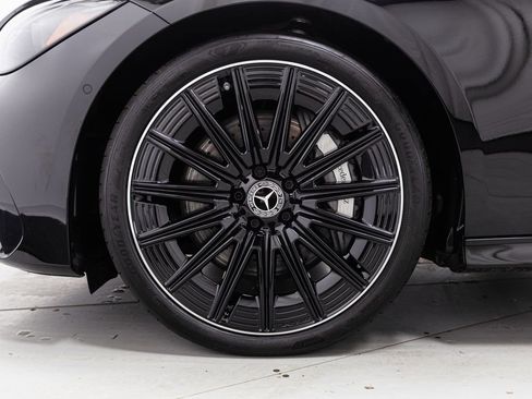 Used 2024 Mercedes-Benz CLE 450 4MATIC Cabriolet image 39