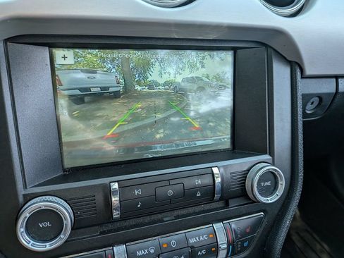 Used 2017 Ford Mustang Premium RWD image 27
