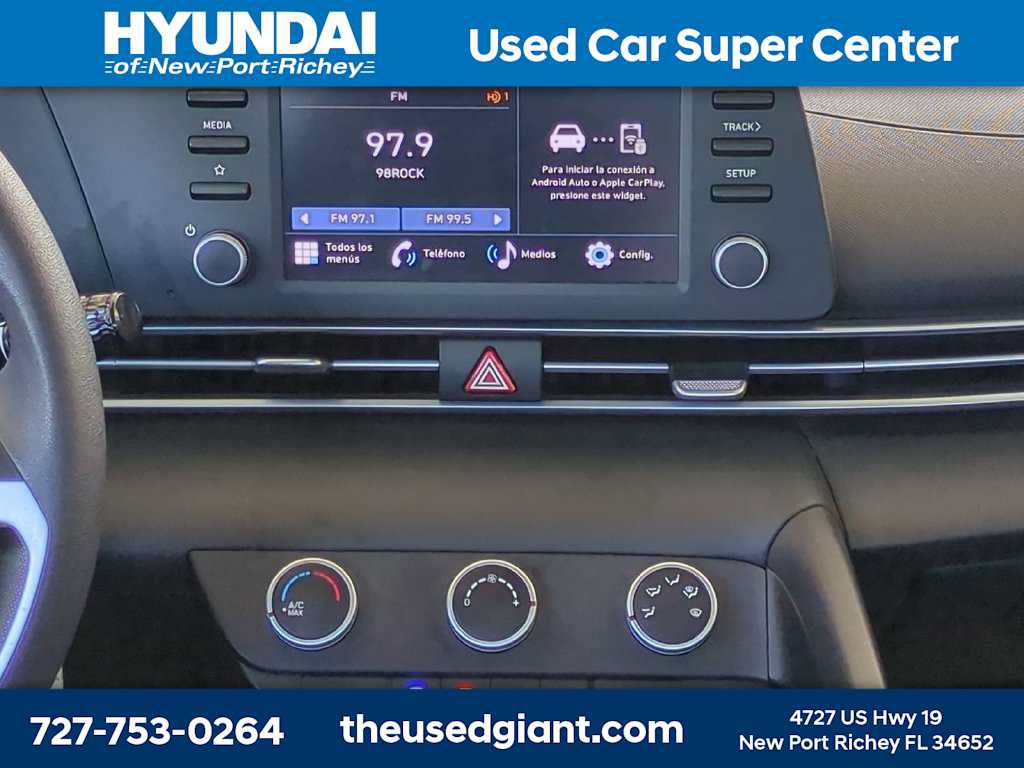 Used 2025 Hyundai Elantra SE FWD image 18