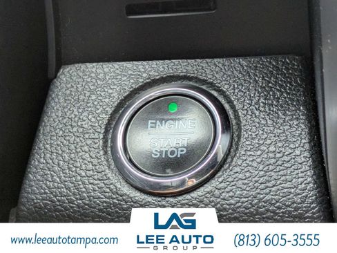 Used 2018 Ford F150 Platinum w/ Equipment Group 701A Luxury AWD/4WD image 28