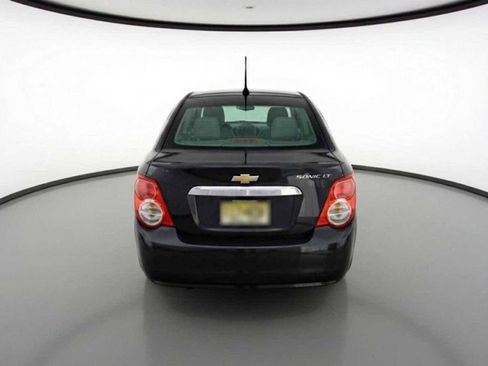 Used 2013 Chevrolet Sonic LT image 23