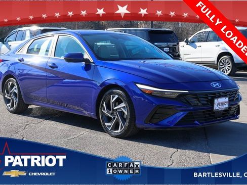 Used 2024 Hyundai Elantra Limited image 1