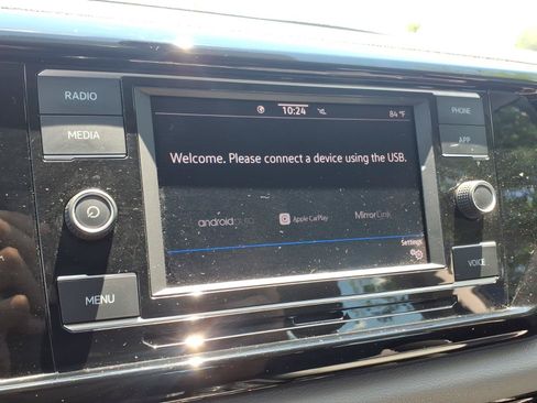 Certified 2023 Volkswagen Taos S FWD image 21