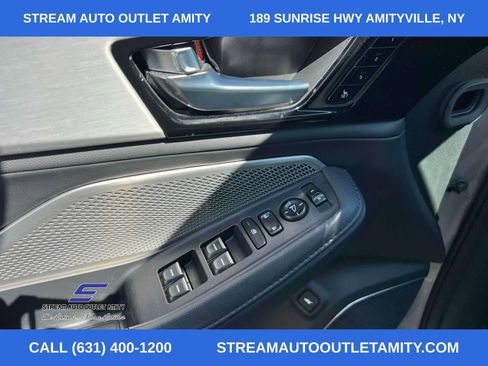 Used 2023 Acura MDX SH-AWD image 18