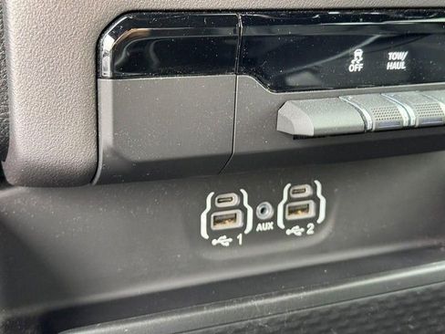 Used 2022 RAM 1500 Big Horn image 26
