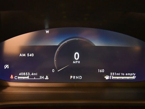 Used 2023 Lincoln Aviator Reserve w/ Equipment Group 201A image 23