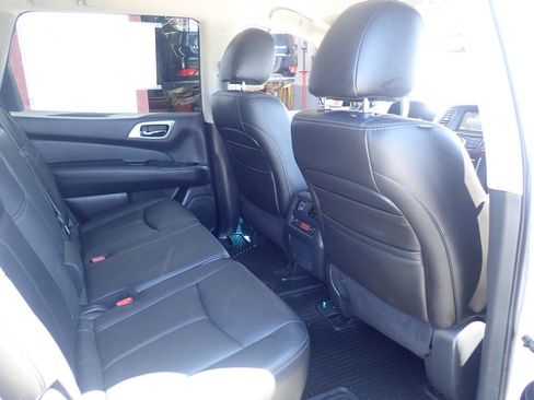 Used 2013 Nissan Pathfinder SL w/ Trailer Tow Pkg AWD/4WD image 36