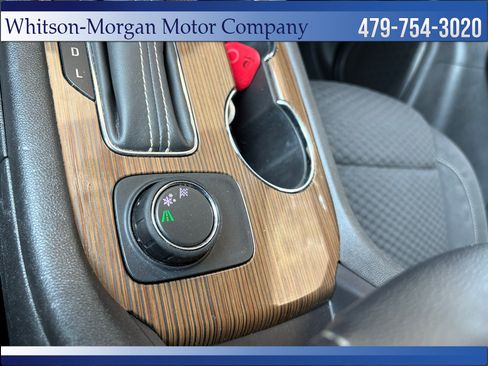 Used 2019 GMC Acadia SLE FWD image 26