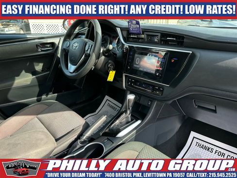 Used 2019 Toyota Corolla LE FWD image 23