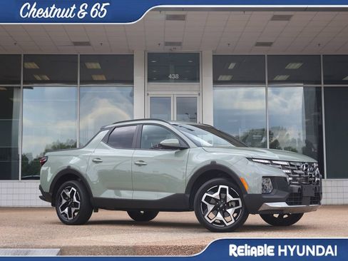 Used 2023 Hyundai Santa Cruz Limited w/ Cargo Package AWD/4WD image 2