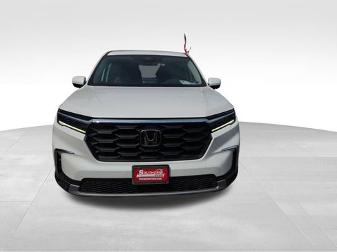 Used 2023 Honda Pilot EX-L image 2