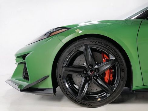 Used 2026 Chevrolet Corvette Z06 RWD image 34