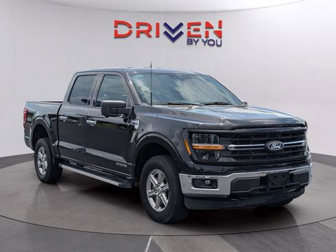 Used 2024 Ford F150 XLT w/ Mobile Office Package AWD/4WD image 7