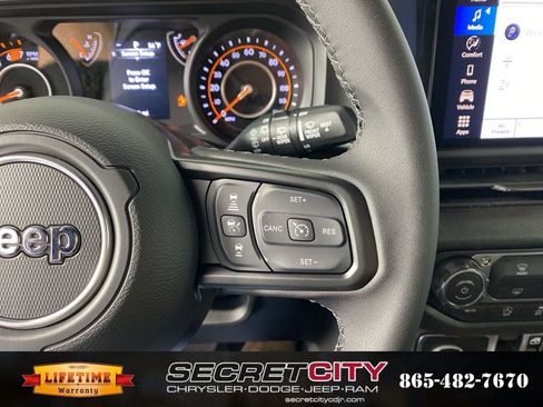 New 2026 Jeep Wrangler Unlimited Sport image 17