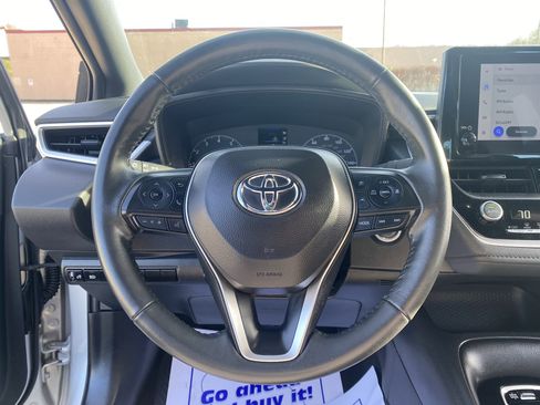 Used 2024 Toyota Corolla SE image 5