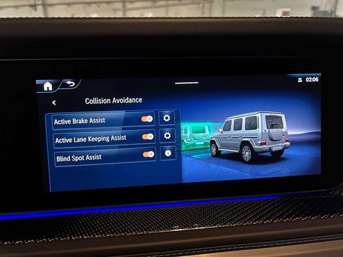 Used 2025 Mercedes-Benz G 580 w/ EQ Technology image 40