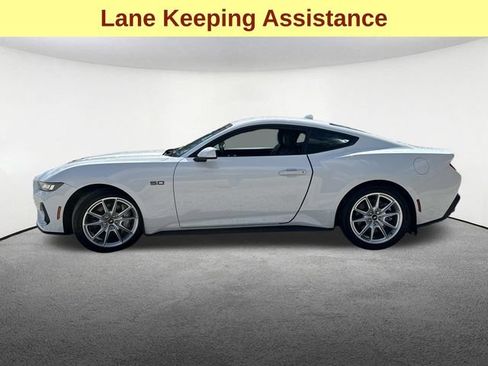 Used 2024 Ford Mustang GT Premium RWD image 7