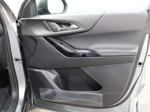 New 2026 Chevrolet Equinox LT w/ Midnight Edition image 26