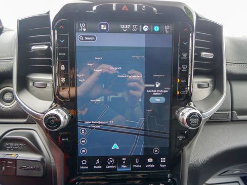 Used 2023 RAM 3500 Laramie image 27