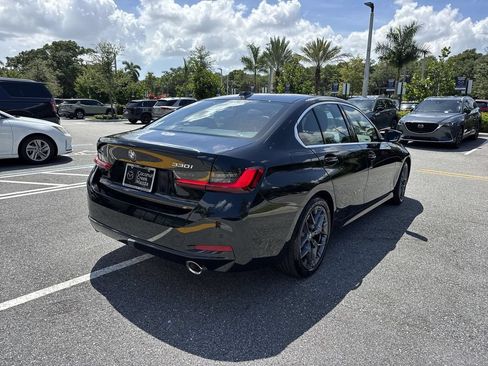 Used 2026 BMW 330i xDrive Sedan AWD/4WD image 3