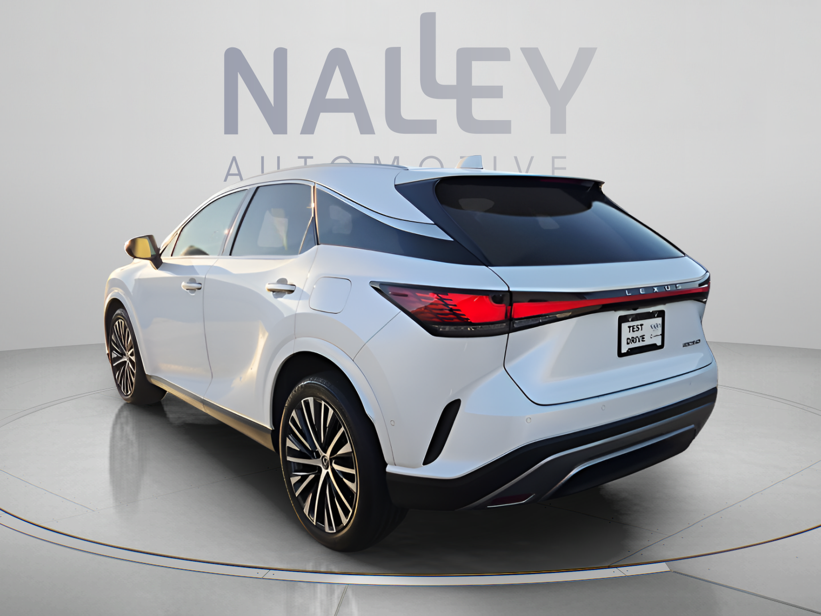 Used 2024 Lexus RX 350 Premium Plus w/ Convenience Package FWD image 3