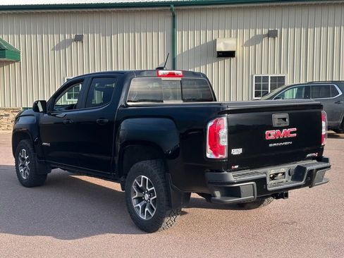 Used 2022 GMC Canyon AT4 w/ Trailering Package image 5