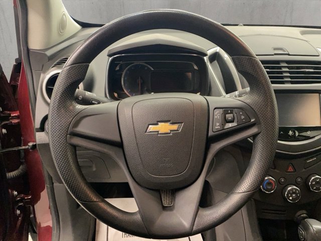 Used 2016 Chevrolet Trax LS AWD/4WD image 25