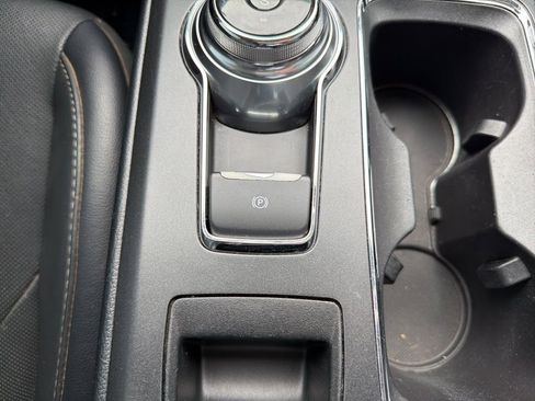 Used 2017 Ford Fusion Titanium image 35