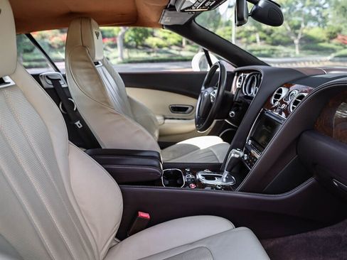 Used 2015 Bentley Continental GT V8 S AWD/4WD image 25