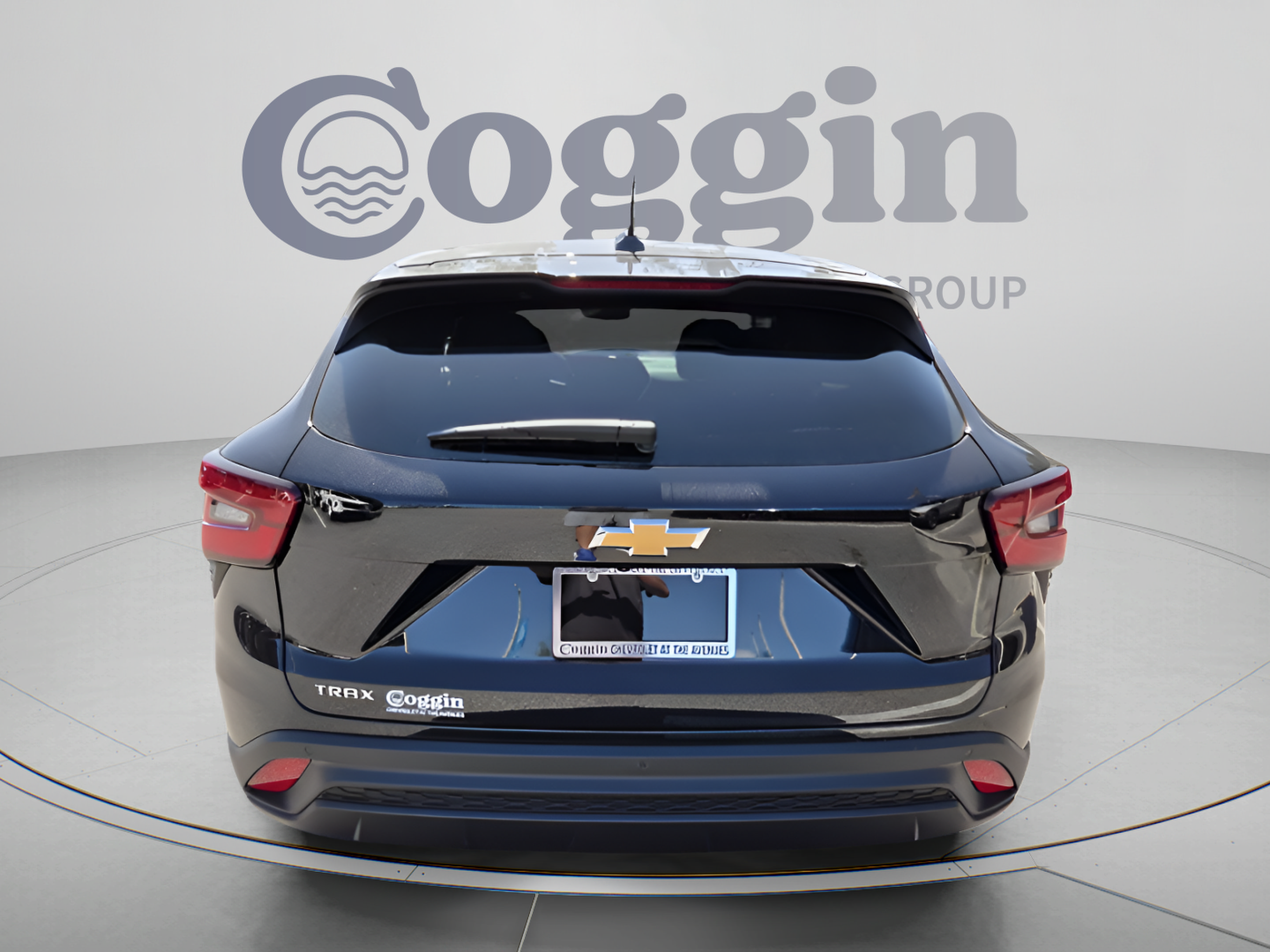 New 2026 Chevrolet Trax LS w/ LS Convenience Package FWD image 4