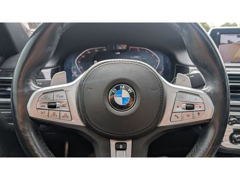 Used 2022 BMW 750i xDrive w/ Executive Package image 20