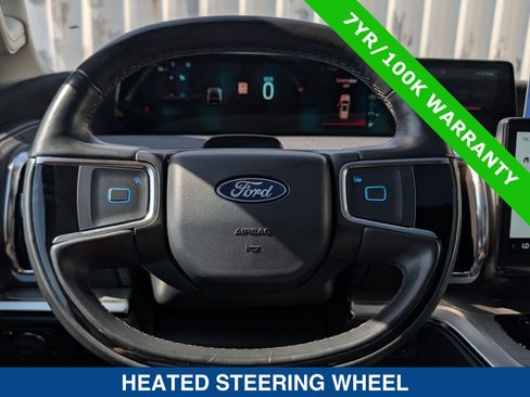 Certified 2025 Ford Expedition Platinum w/ Driver's Package AWD/4WD image 31