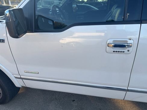 Used 2013 Ford F150 Platinum image 14