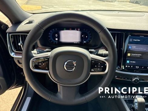 Certified 2025 Volvo V60 B5 Cross Country Plus image 23