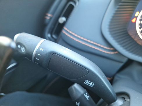 Used 2023 Aston Martin DBX 707 image 24