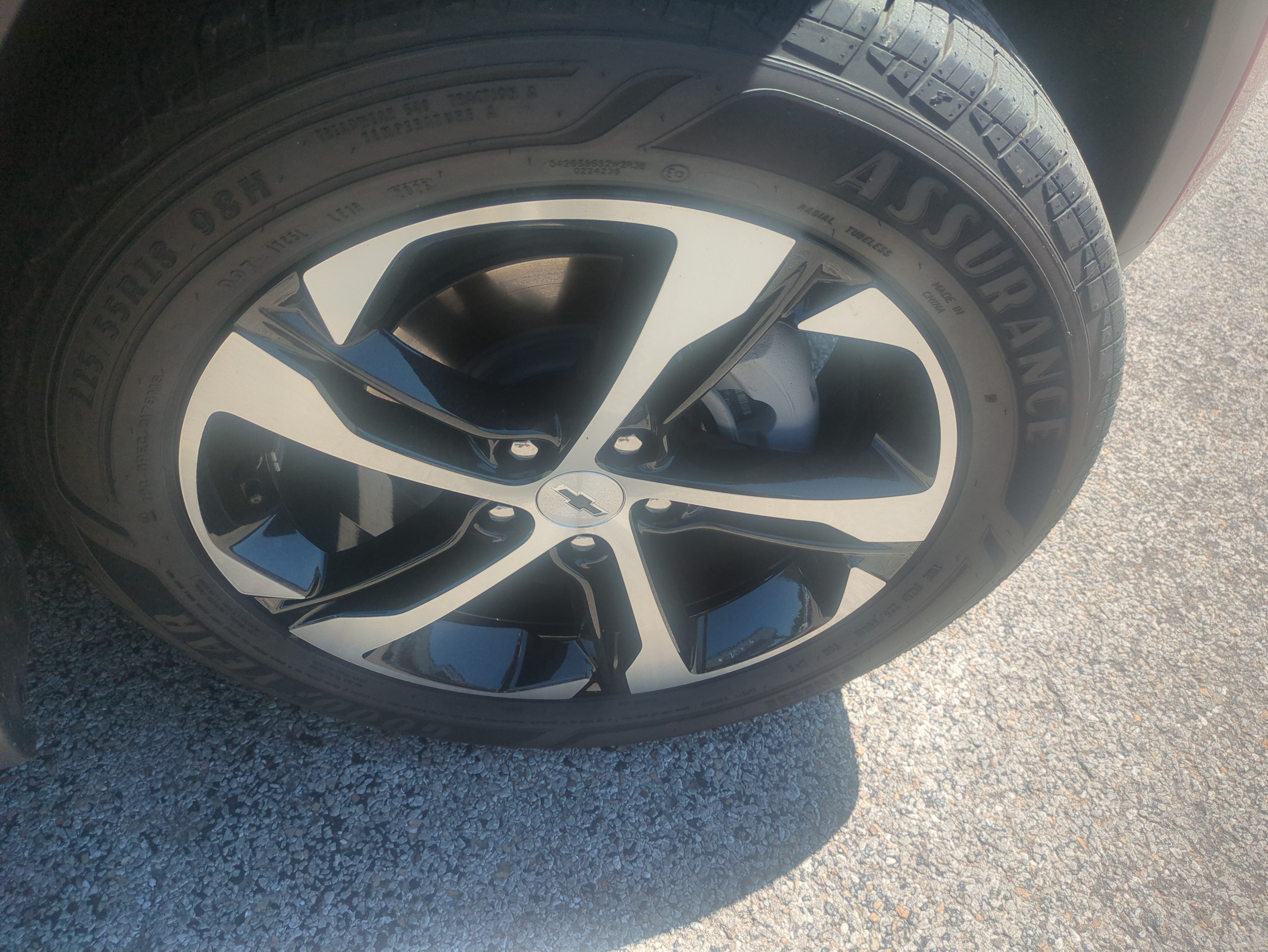 Used 2026 Chevrolet Trax RS FWD image 5