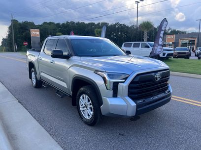 Used 2025 Toyota Tundra SR5 w/ SR5 Convenience Package